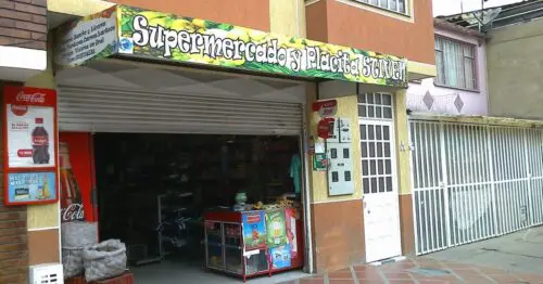 SUPERMERCADO Y PLACITA STIVEN SUPERMERCADO Y PLACITA STIVEN